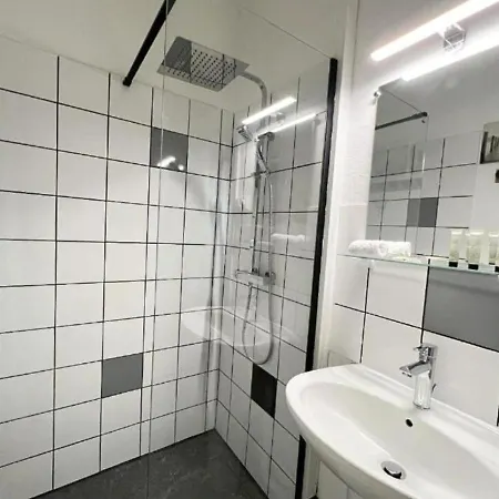 Apartman Le Vitoria- - Gare - Ferry - Eurotunnel Calais